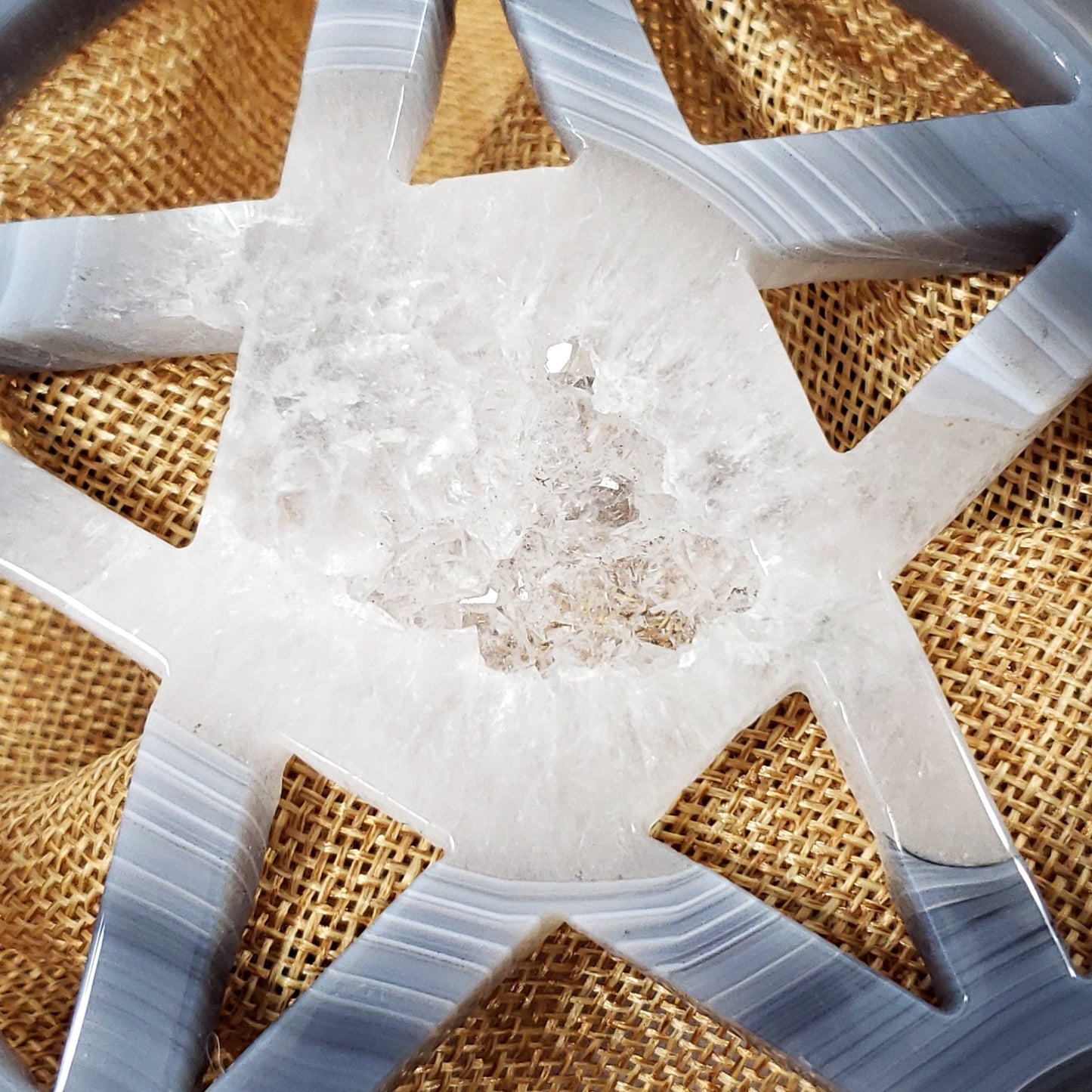 Druzy Agate Pentagram (122mm)