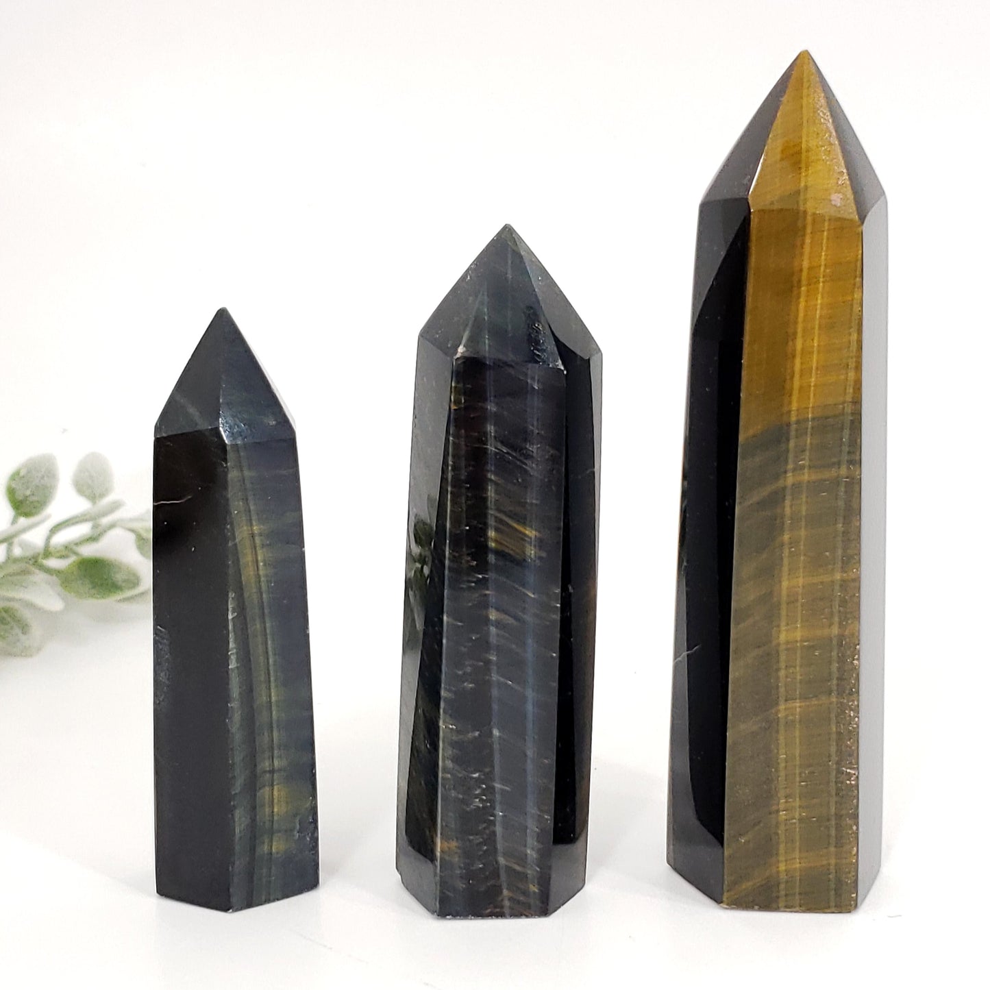 Blue Tiger Eye Point – Focus, Protection & Inner Strength