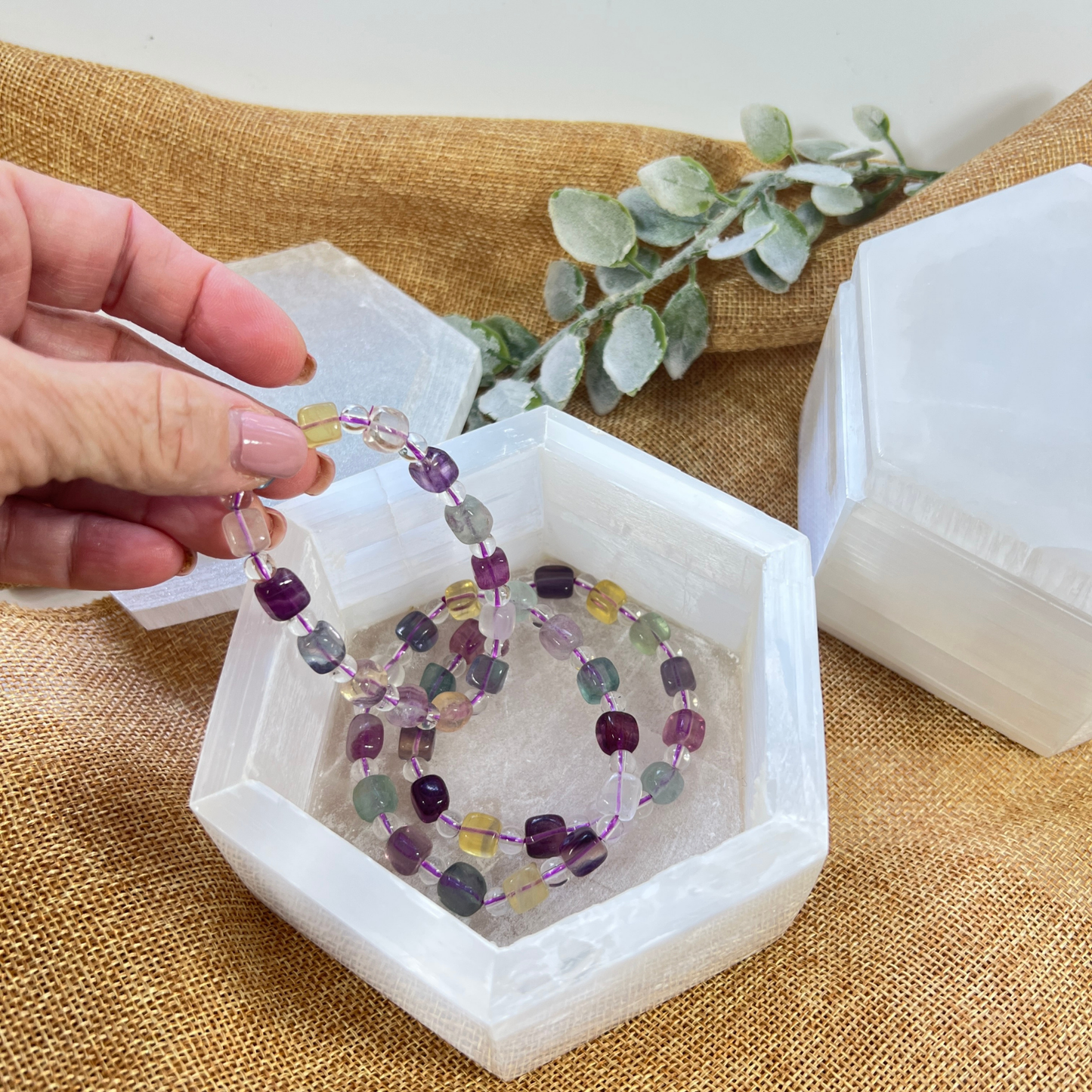 Hexagon Selenite Charging Box – For Energy Care and Refined Décor