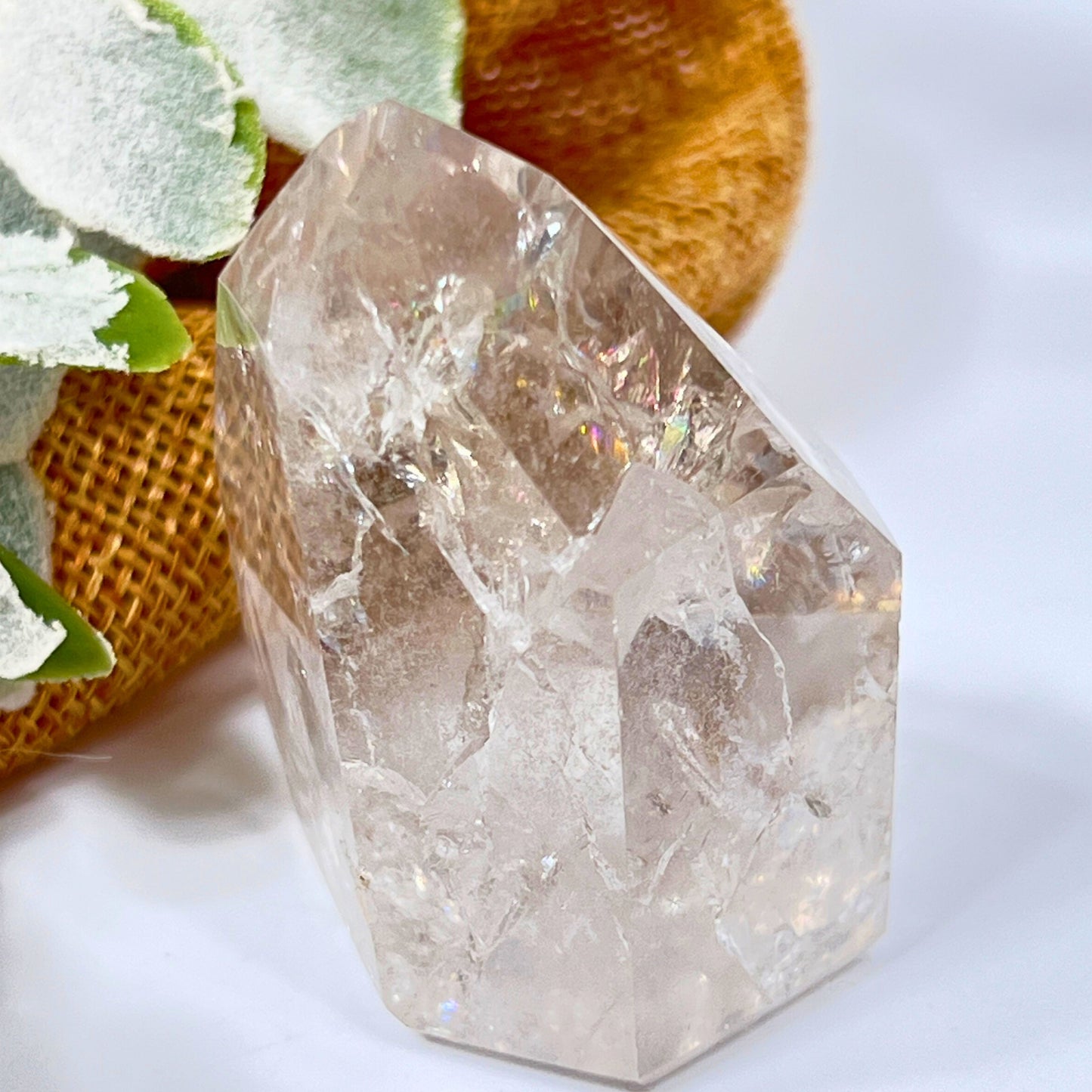 Clear Quartz Point – Amplification, Clarity & Inner Light