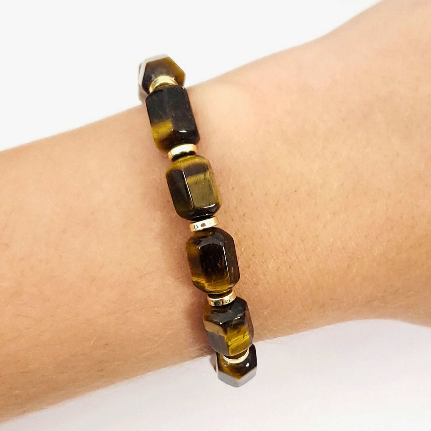 Elegant Tiger Eye Bracelet with Gold Spacers