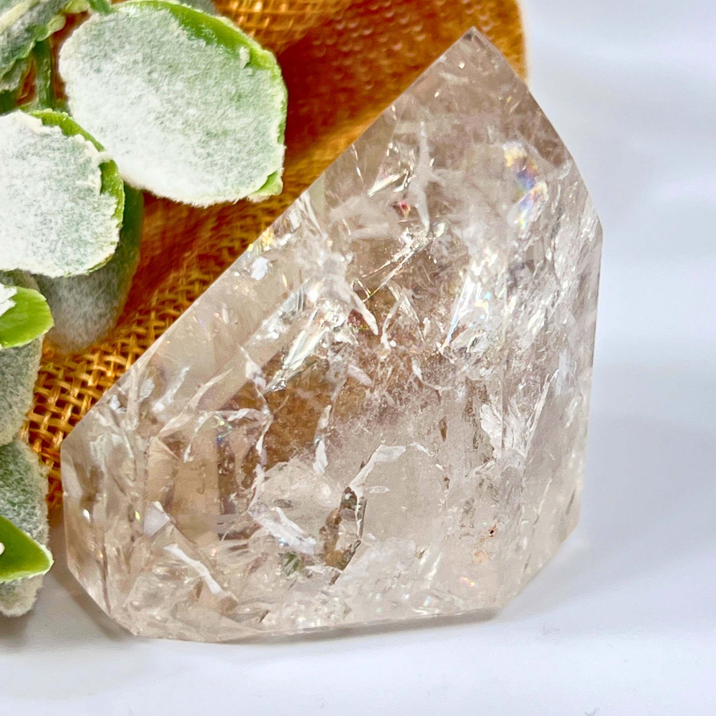 Clear Quartz Point – Amplification, Clarity & Inner Light