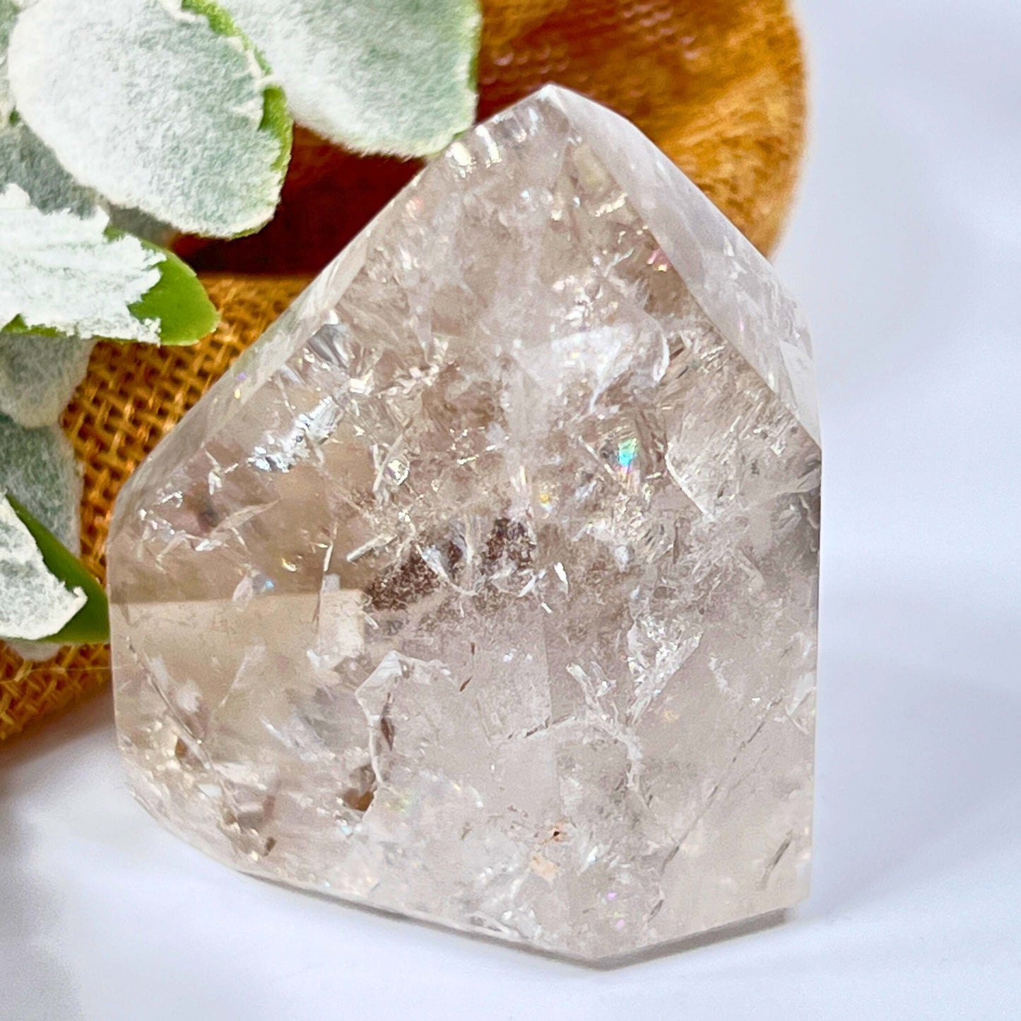 Clear Quartz Point – Amplification, Clarity & Inner Light
