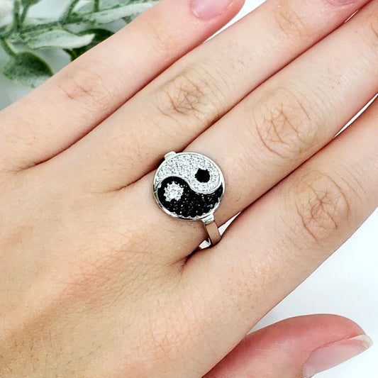 Black Spinel Yin Yang Ring