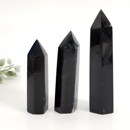 Blue Tiger Eye Point – Focus, Protection & Inner Strength