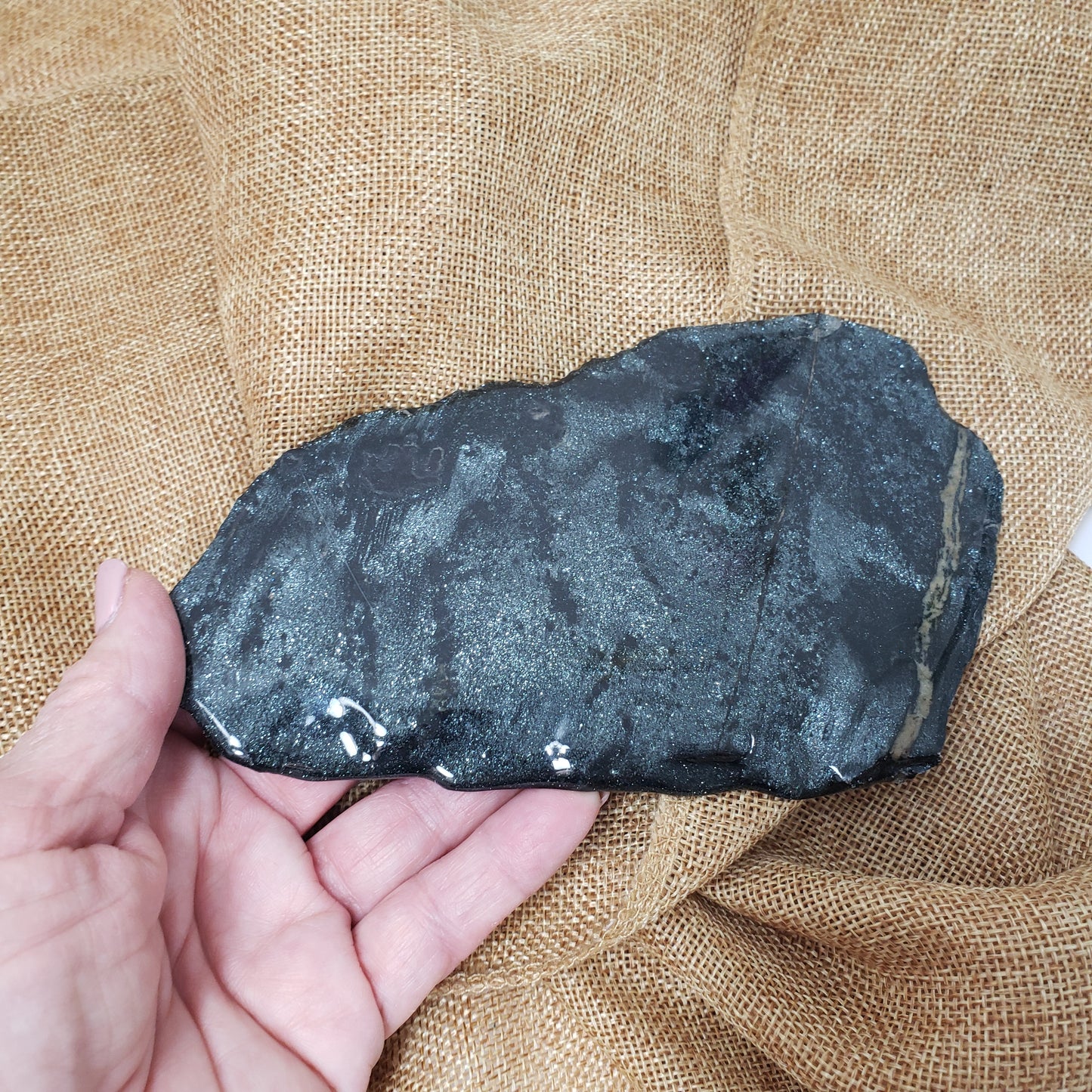 Specular Hematite Slab for Grounding and Focus