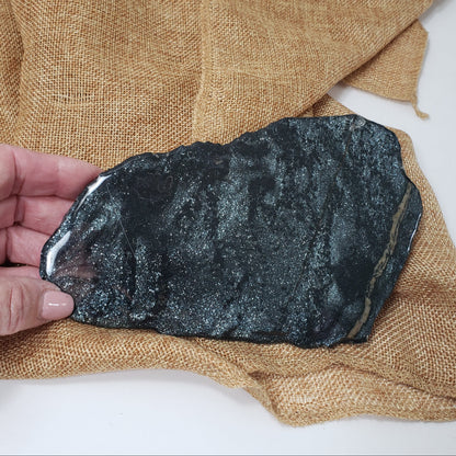 Specular Hematite Slab for Grounding and Focus