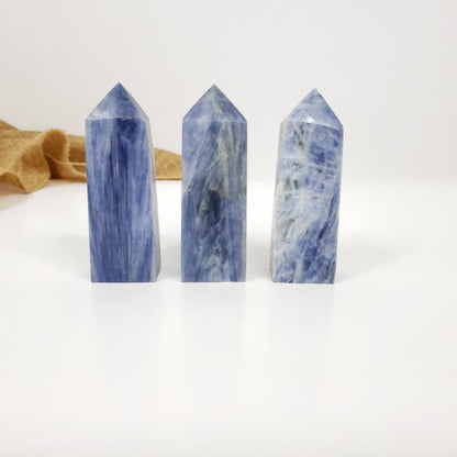 Blue Kyanite Point for Clarity, Alignment, and Calm