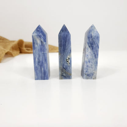 Blue Kyanite Point for Clarity, Alignment, and Calm