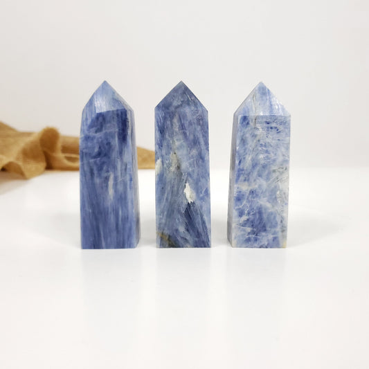 Blue Kyanite Point for Clarity, Alignment, and Calm