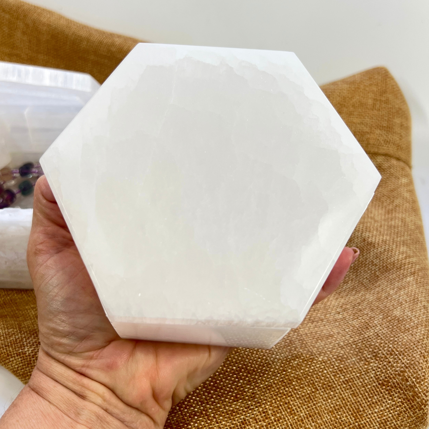 Hexagon Selenite Charging Box – For Energy Care and Refined Décor