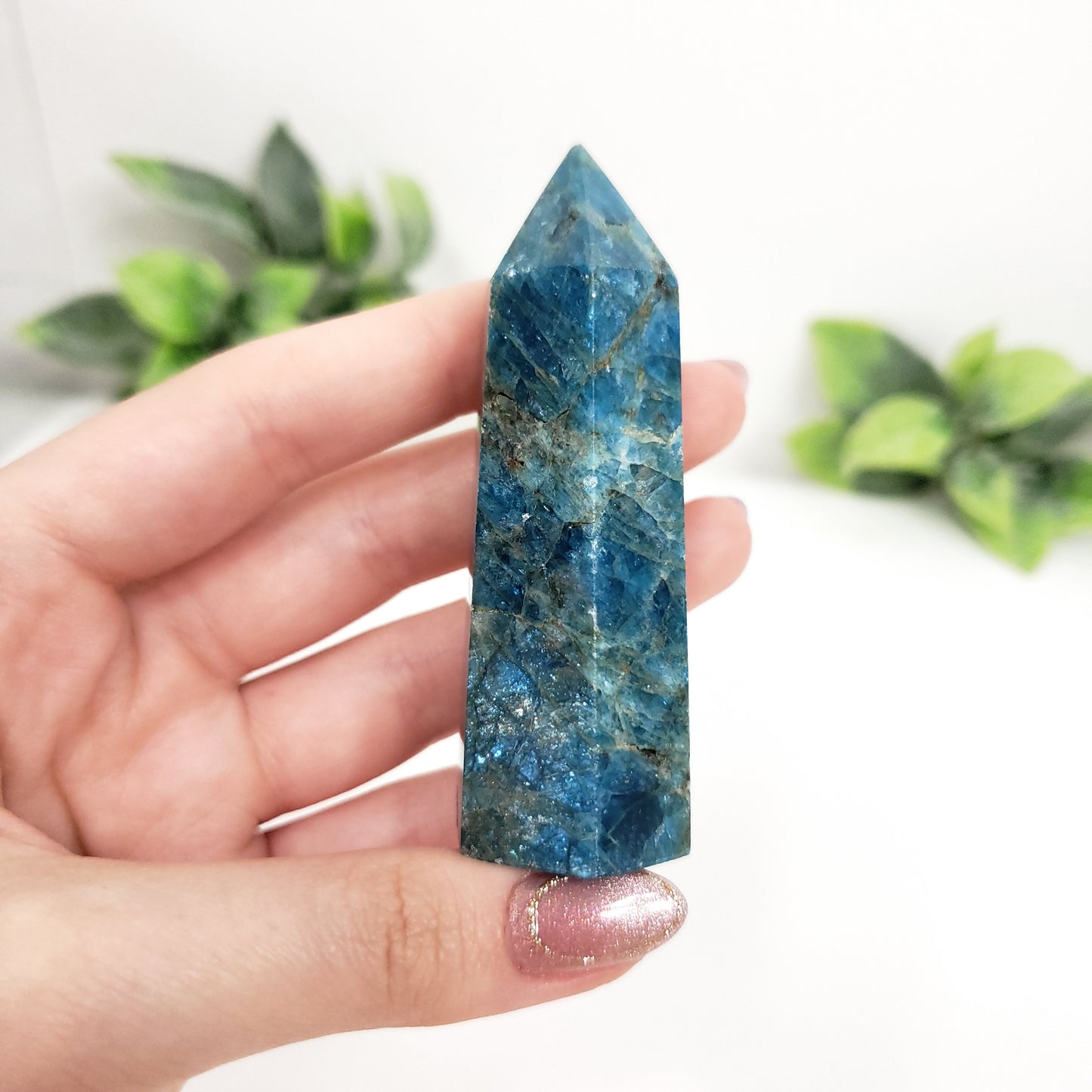Blue Apatite Point for Clarity, Motivation and Creative Focus