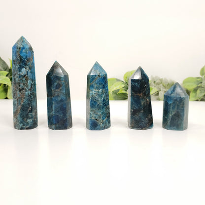 Blue Apatite Point for Clarity, Motivation and Creative Focus