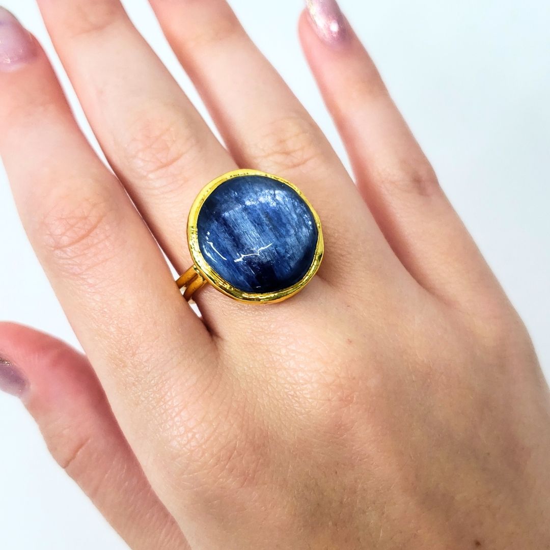 Lustrous Blue Kyanite Gold-Filled Cocktail Ring | 21mm Gemstone