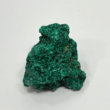 Fibrous Malachite – Natural Formation (55 × 50 × 38 mm)