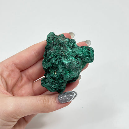 Fibrous Malachite – Natural Formation (55 × 50 × 38 mm)