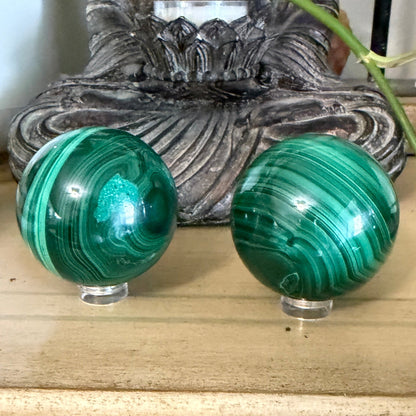 Malachite Sphere for Transformation and Protection