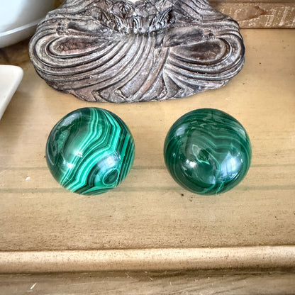 Malachite Sphere for Transformation and Protection