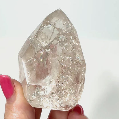 Clear Quartz Point – Amplification, Clarity & Inner Light
