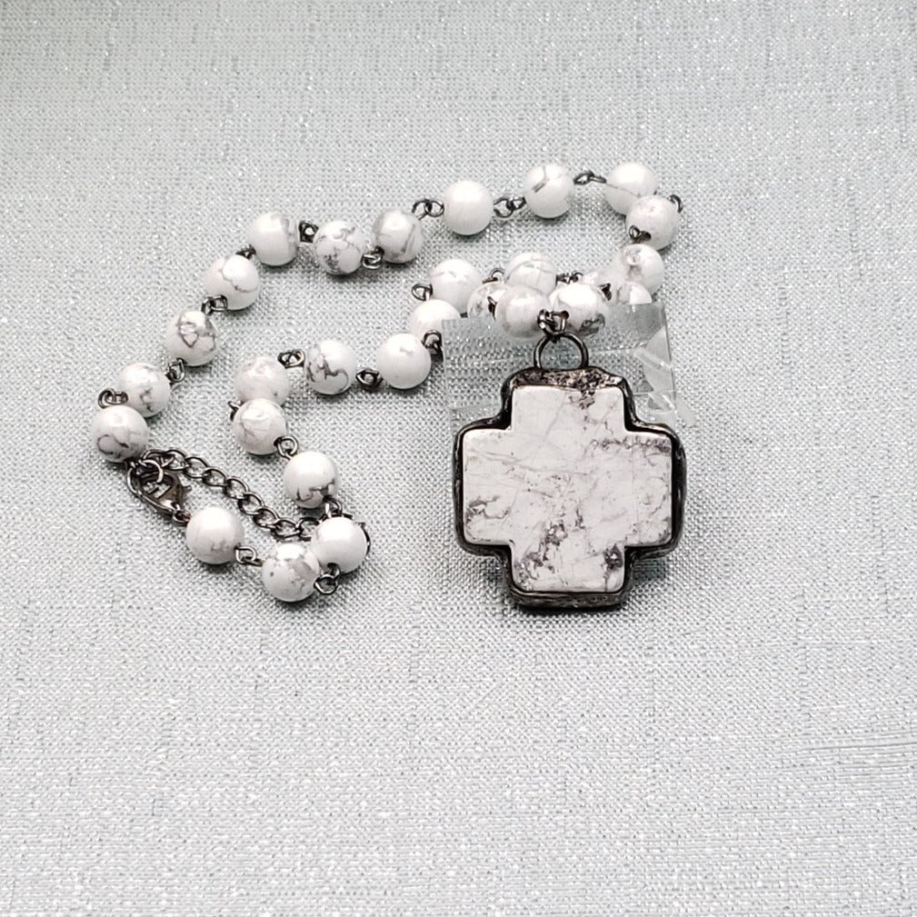 Stone Cross Choker - Crystal Happenings