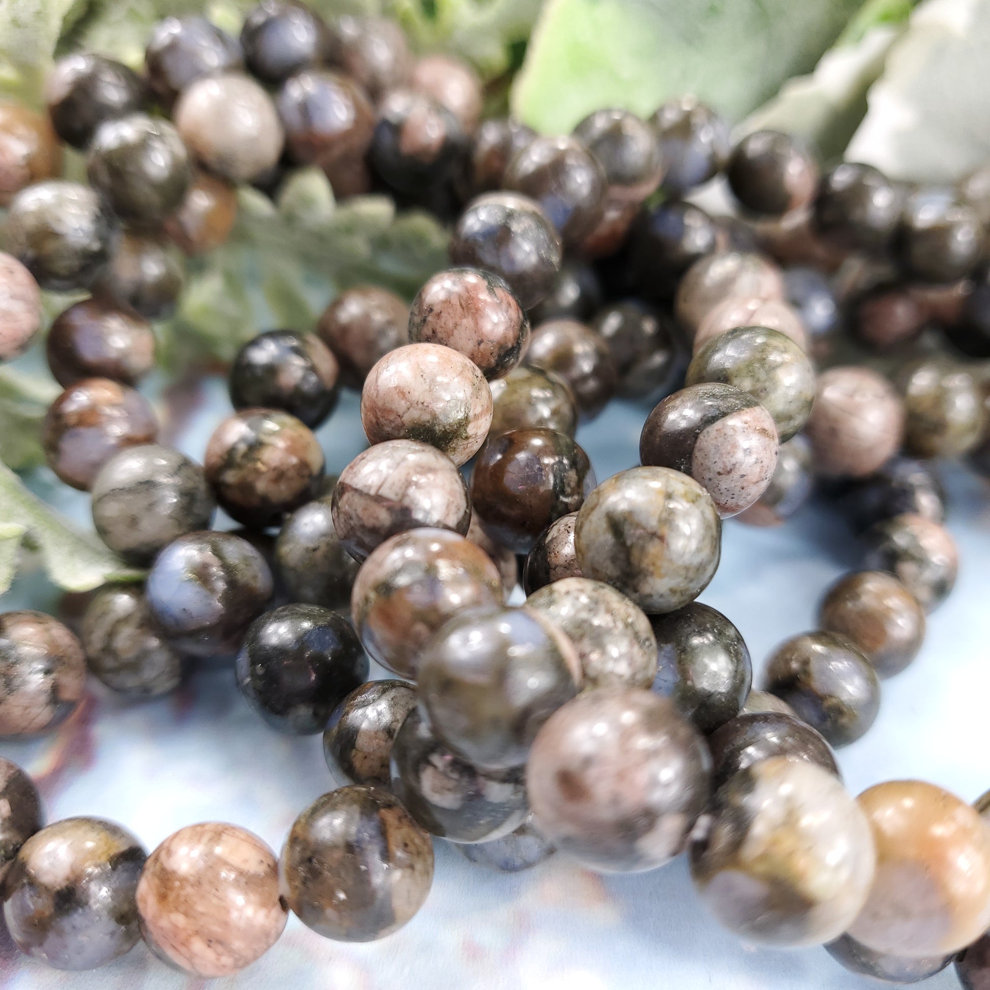 Que Sera 8mm Beaded Stretch Bracelet - Crystal Happenings