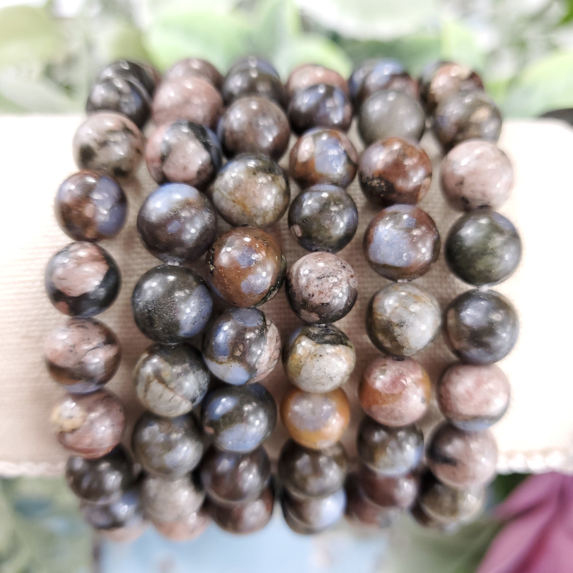 Que Sera 8mm Beaded Stretch Bracelet - Crystal Happenings