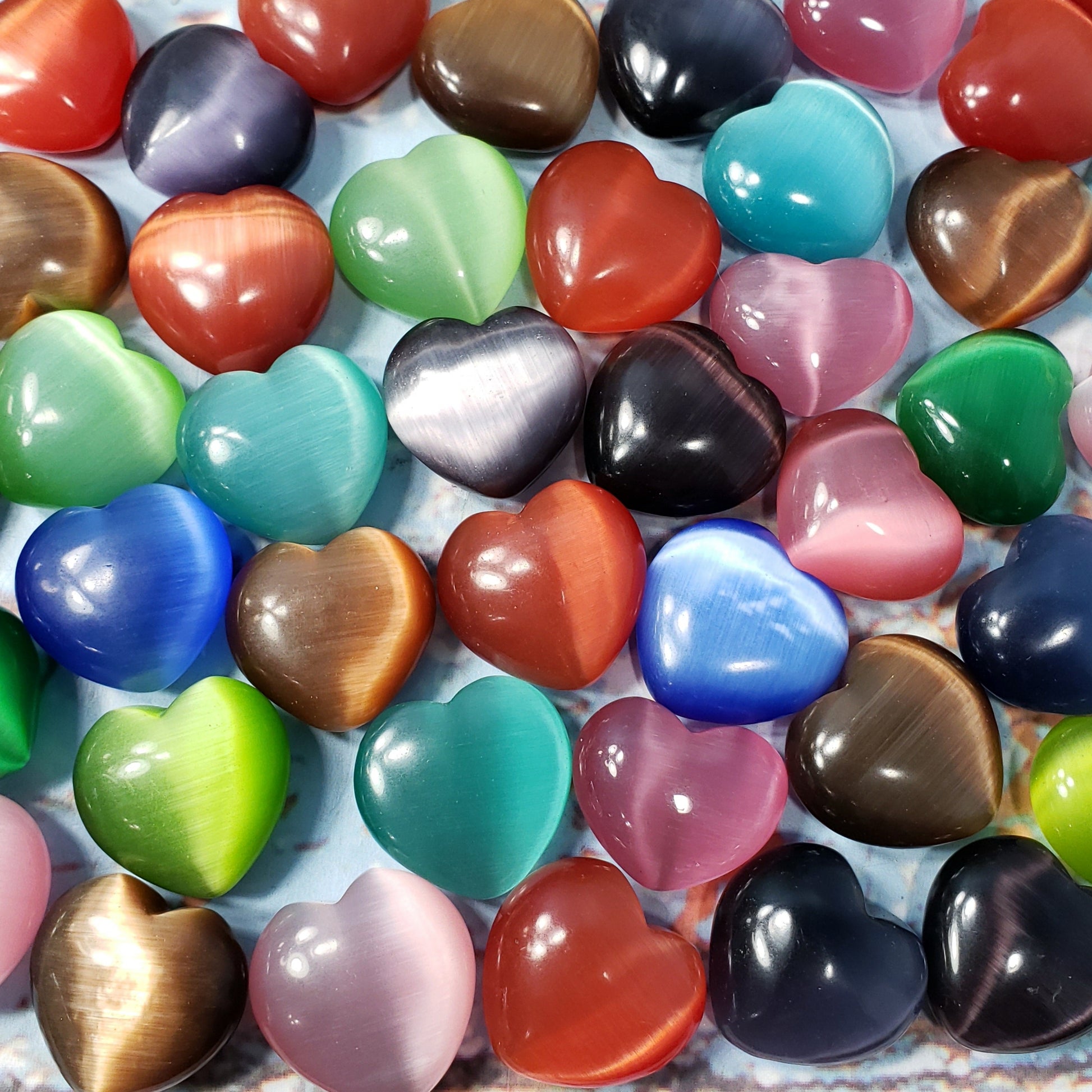Cat's Eye 30mm Heart, assorted colors - Crystal Happenings