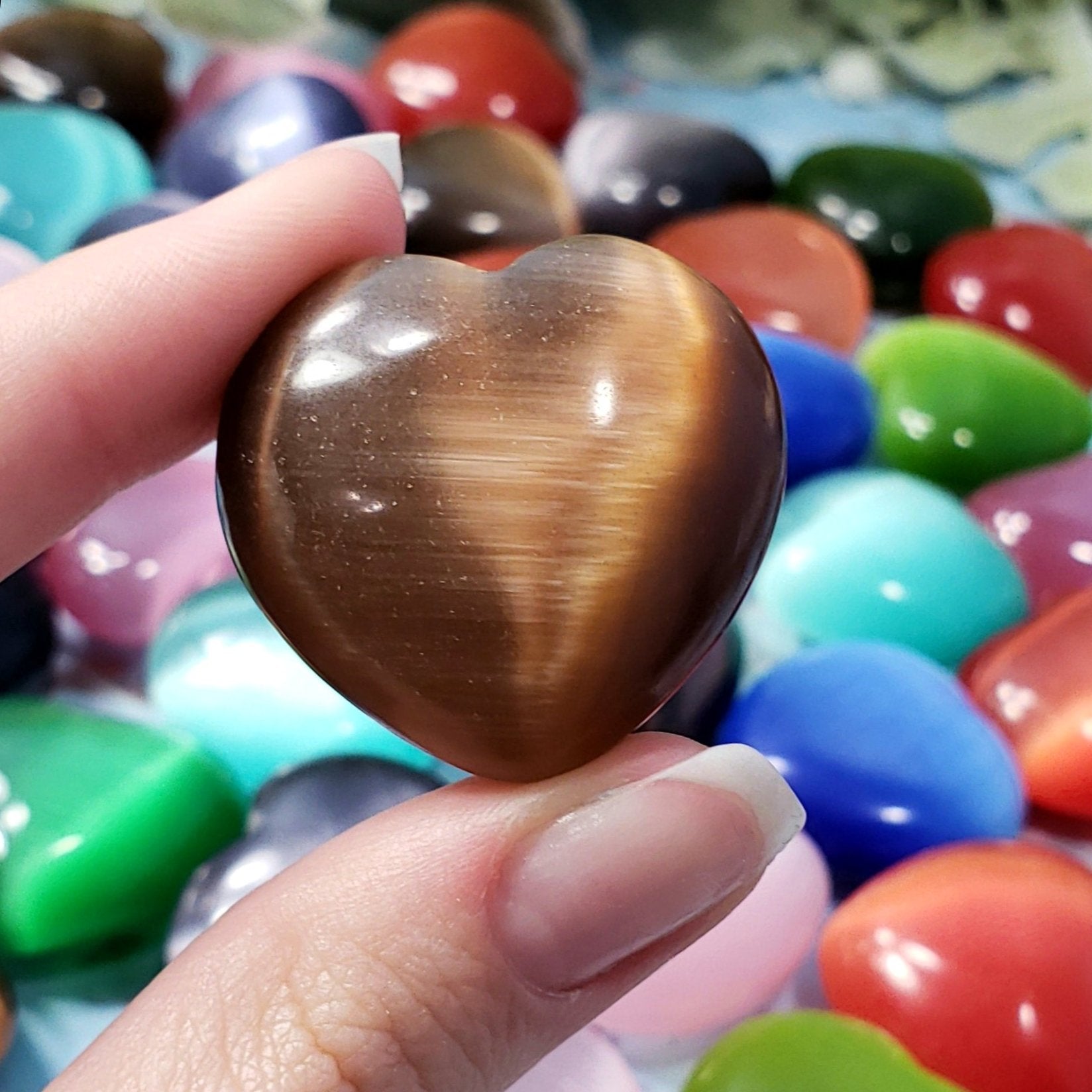 Cat's Eye 30mm Heart, assorted colors - Crystal Happenings
