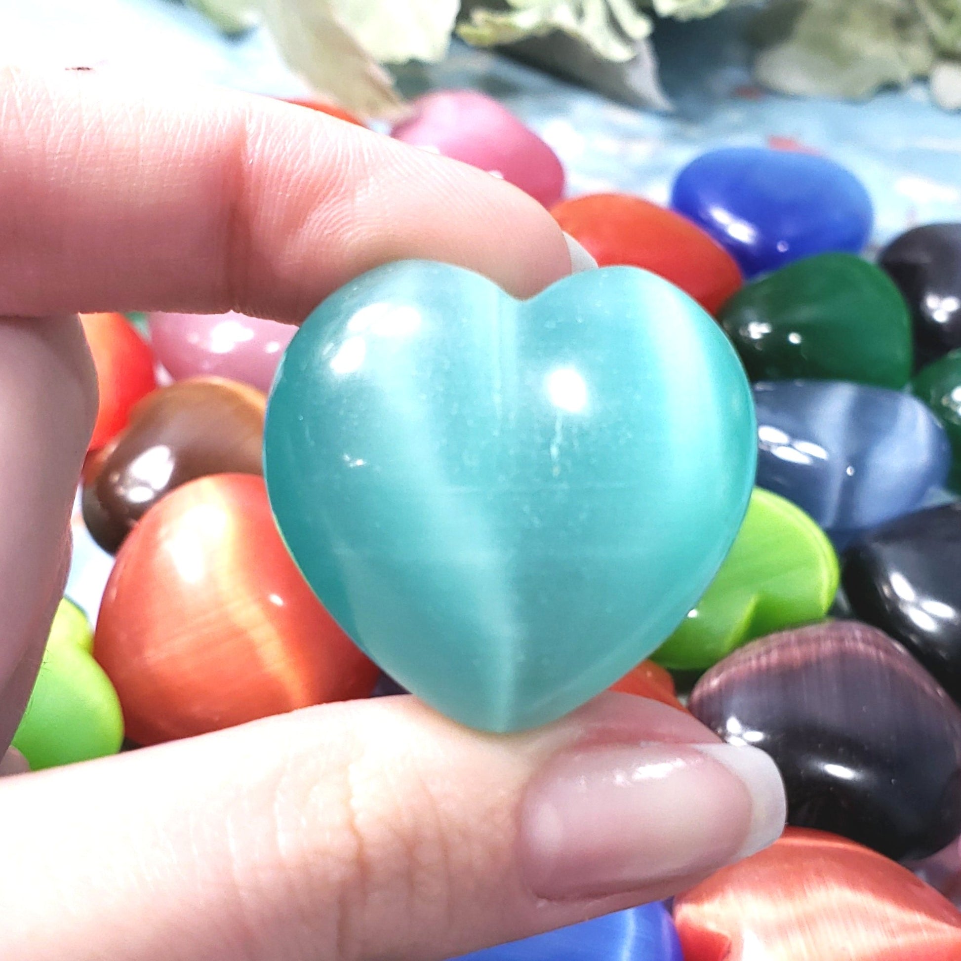 Cat's Eye 30mm Heart, assorted colors - Crystal Happenings