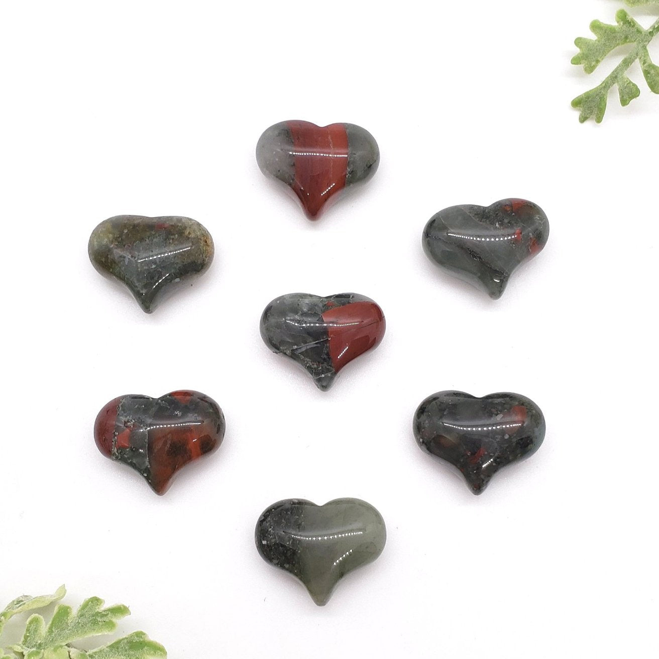 African Bloodstone Small Crystal Sweet Heart (25mm)