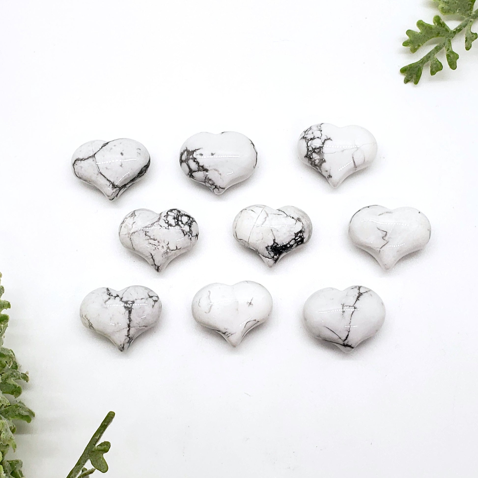 White Howlite- 1 inch Sweet Heart (25mm) - Crystal Happenings