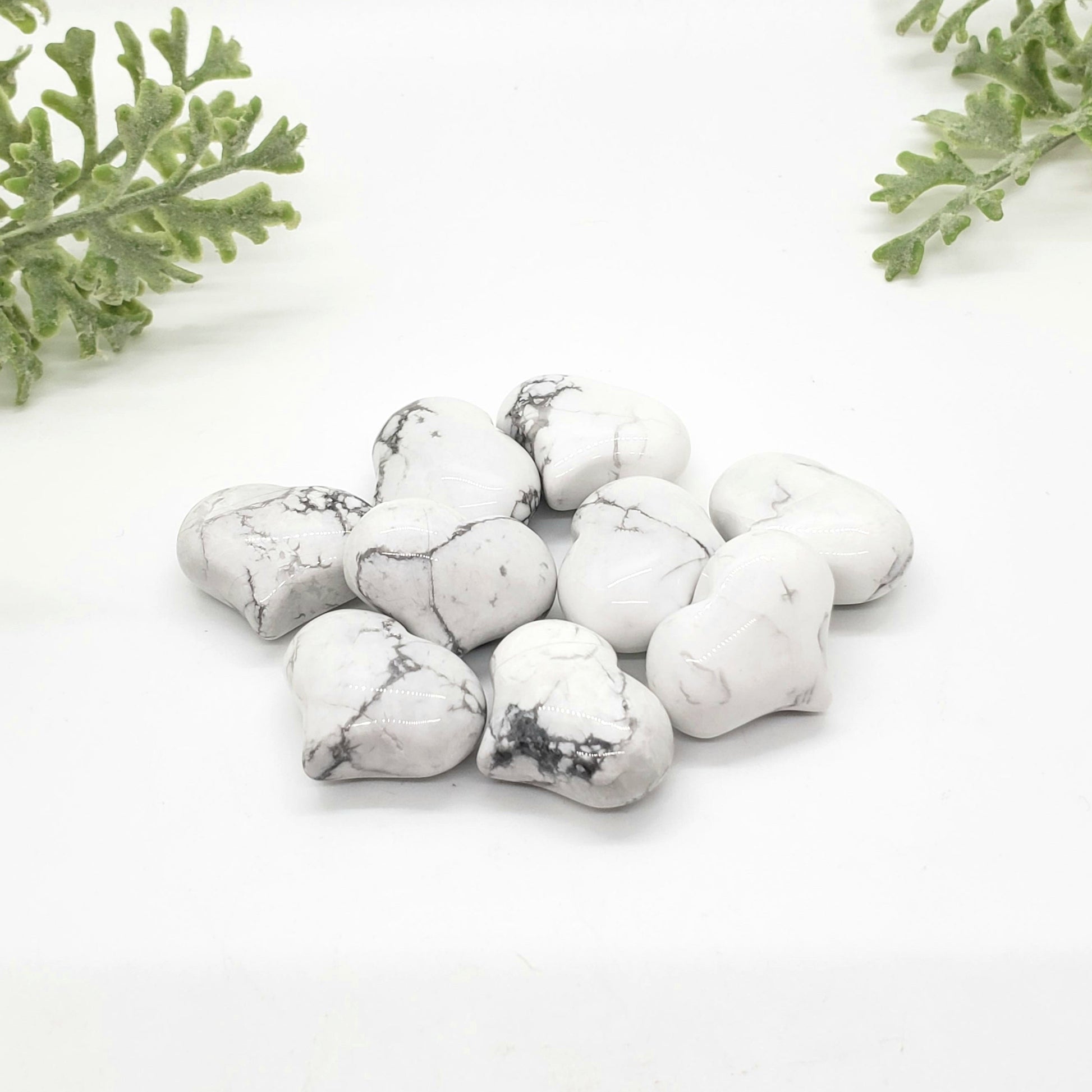 White Howlite- 1 inch Sweet Heart (25mm) - Crystal Happenings