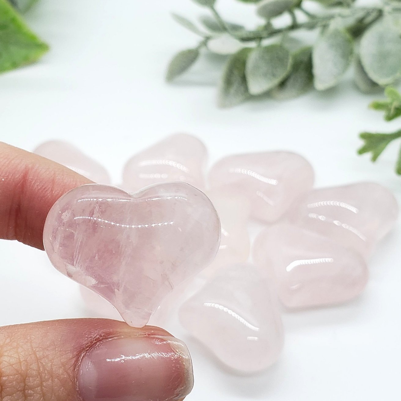 Rose Quartz - 1 inch Sweet Heart (25mm) - Crystal Happenings
